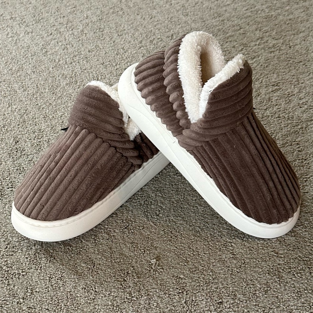 Cozy Brown Slippers for Women